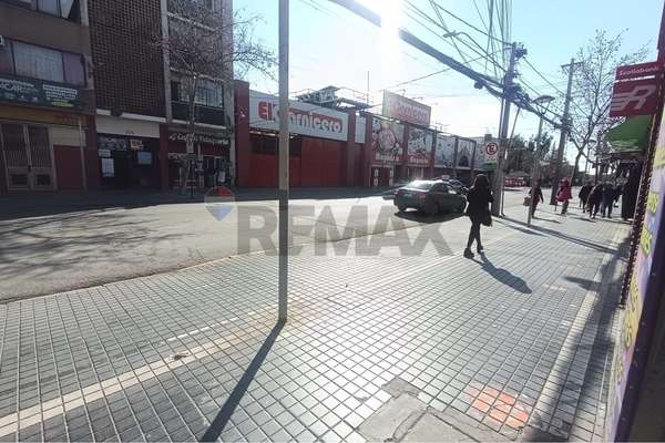 Oportunidad única | 5 locales comerciales