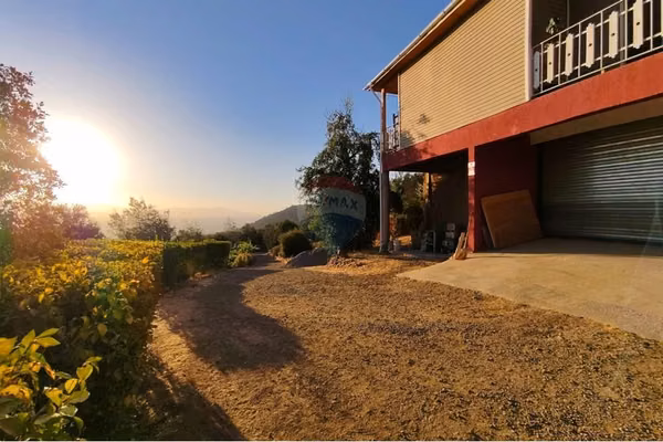 Venta de parcela con casa y cabañas en paine