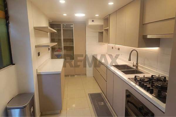 Venta de casa en ñuñoa en pasaje por 7.990uf