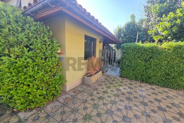 Casa peñalolén excelente condominio
