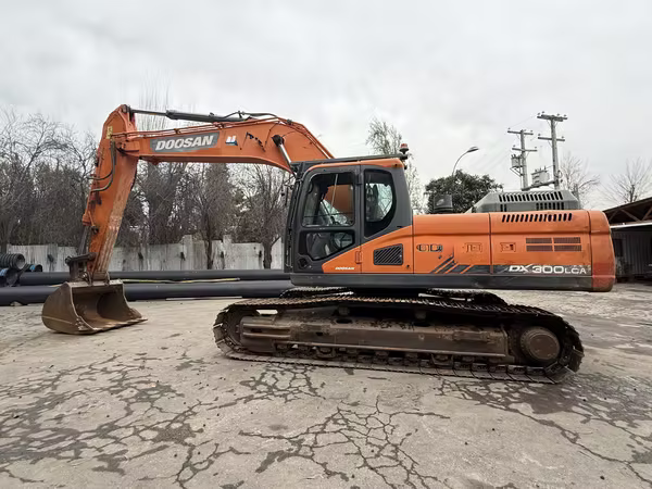 Excavadora Doosan DX300 2018 unico dueño LCX
