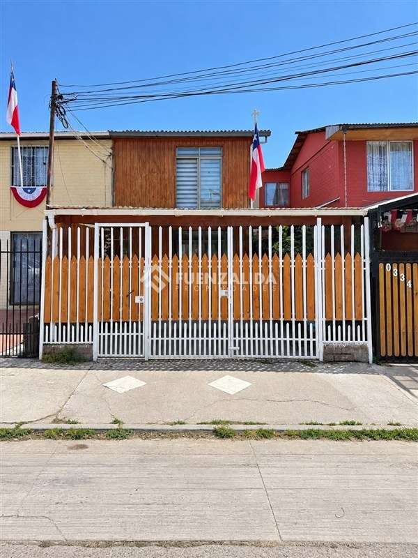 Casa en venta de 3 dorm. 1 baño en Maipú