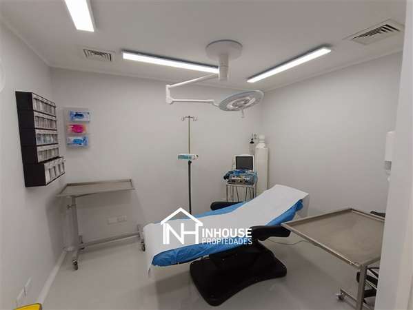 CLINICA EN VENTA DE DERECHO DE LLAVES, LO BARNECHEA