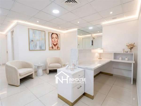 Clínica en venta en Las Condes