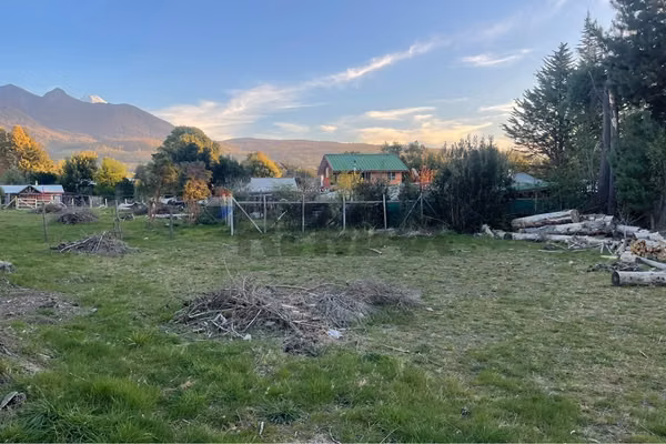 Terreno frente al aerodromo, pucón
