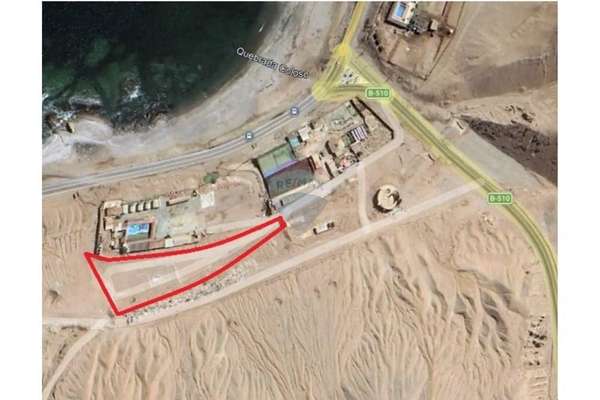 Se vende gran terreno en sector roca roja