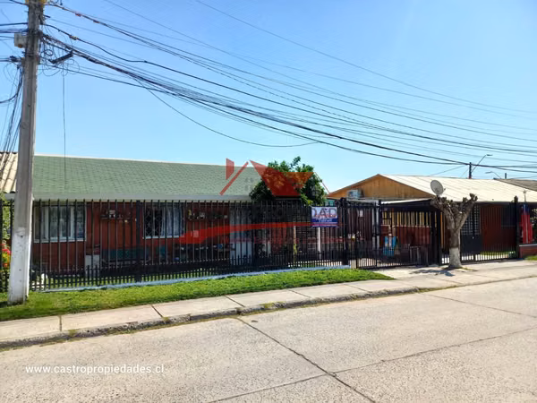CASA EN QUILICURA, 4 DORMITORIOS 2 BAÑOS