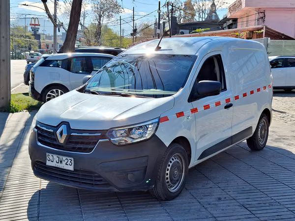 RENAULT EXPRESS 2023