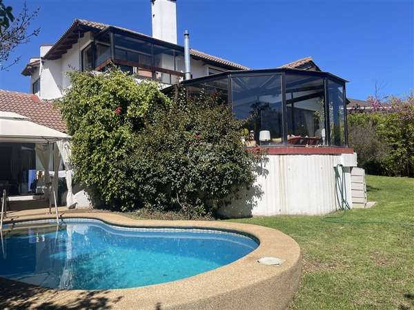 Casa en venta de 5 dorm. en Viña del Mar