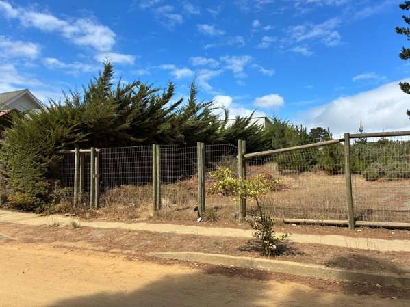 Hermoso sitio en centro residencial de Algarrobo