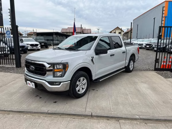 FORD F-150 XLT 3.3 4X2 2024