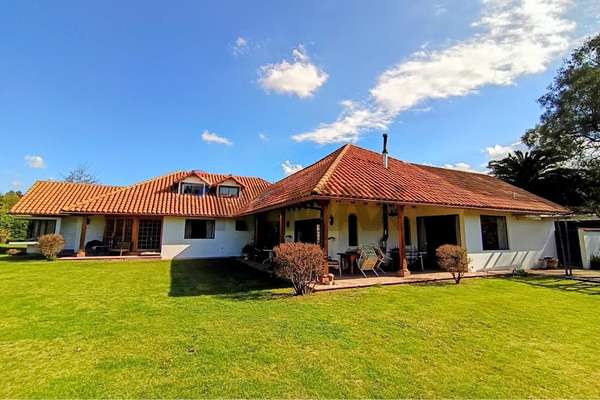 Maravillosa parcela en lonquen, calera de tango