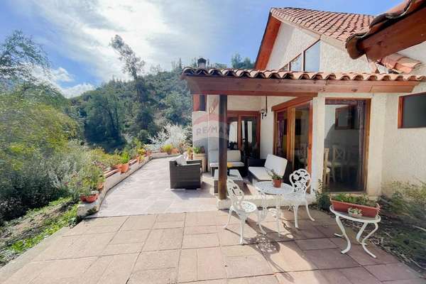 Casa 6d en el arrayán, terreno 10.300 m²