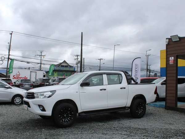 TOYOTA Hilux 2.4 2021