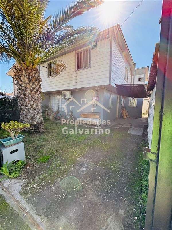 Casa en venta de 5 dorm. en Maipú