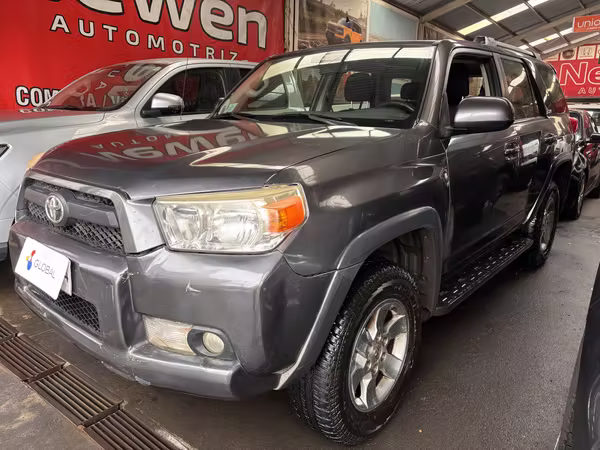 TOYOTA 4RUNNER  SR5 4X4 2013 AUTOMATICO
