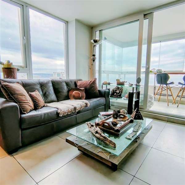DPTO ARRIENDO 3D2B/ EDMUNDO ELUCHANS-REÑACA NORTE/FULL VISTA