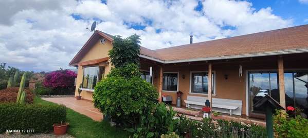 GRAN PARCELA EN PEÑA BLANCA, 5070 MTS2 BELLA CASONA