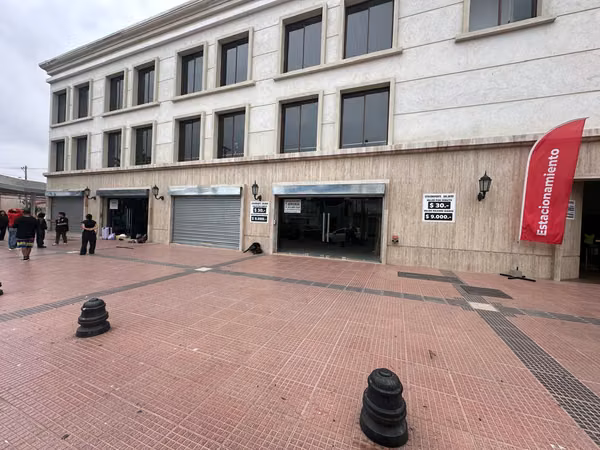 Arriendo Local Comercial 322 m2 en 2 pisos Balmaceda #360, La Serena Centro