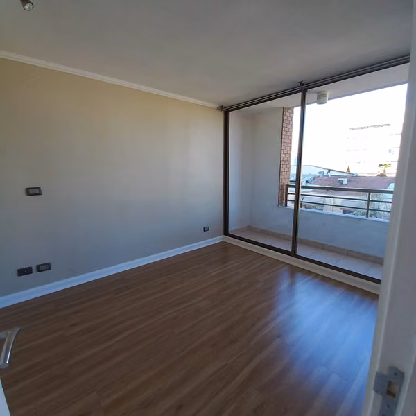 Departamento 405 de 1d,1b,1 Estc.,1 Bga. Metro Manuel Montt, Providencia.