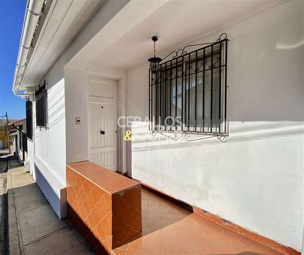 Casa en venta de 3 dorm. en Viña del Mar