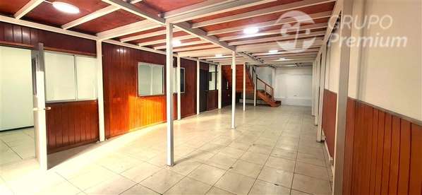 Arriendo Loc. Com. 168 m2, 2 niveles, a pasos de Av. Paicaví