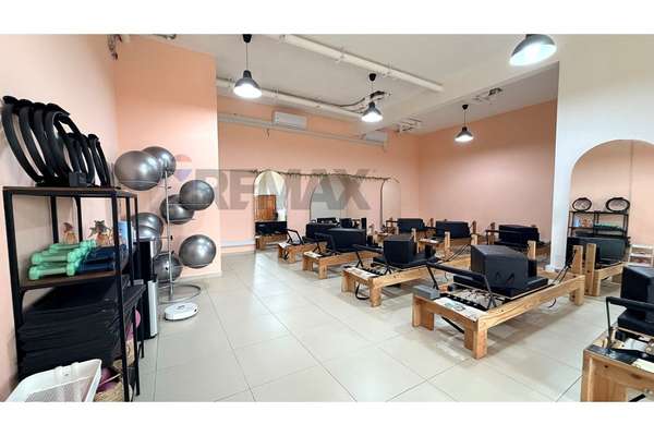 Local comercial - lo cañas - strip center