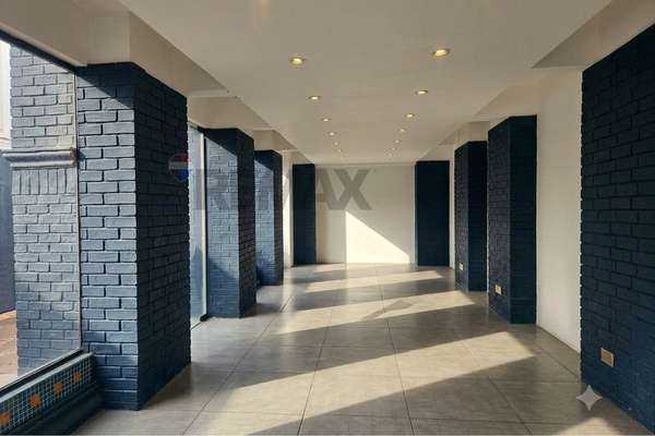 Casa/local comercial para arriendo en tabancura