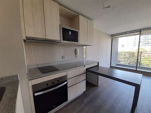 Departamento 1d 1b en Colombia con Walker Martínez