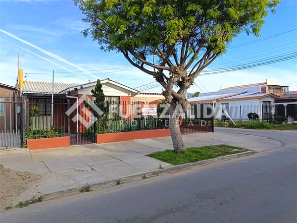 Casa en venta de 4 dorm. en Coquimbo