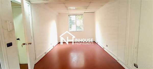 Oficina en venta en Providencia