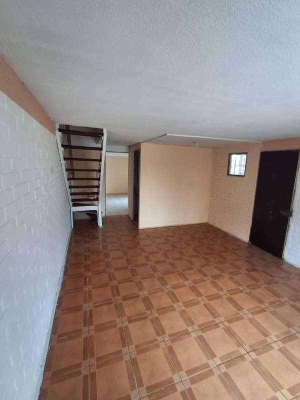 CASA VILLA OJOS DEL SALADO TALAGANTE