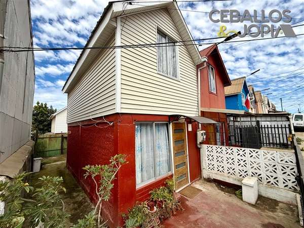 Casa en venta de 2 dorm. en Villa Alemana