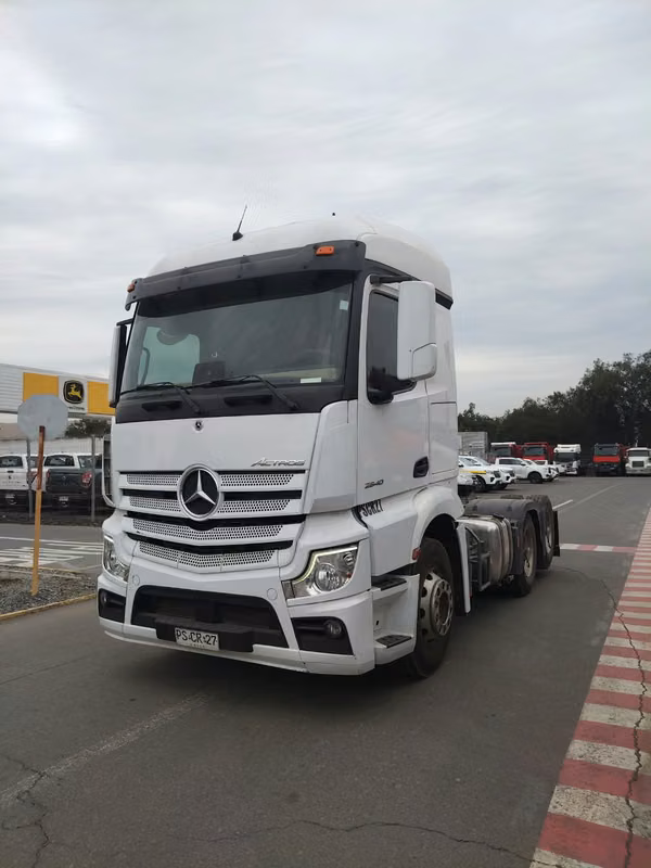 TRACTO CAMION MERCEDES BENZ ACTROS 2640