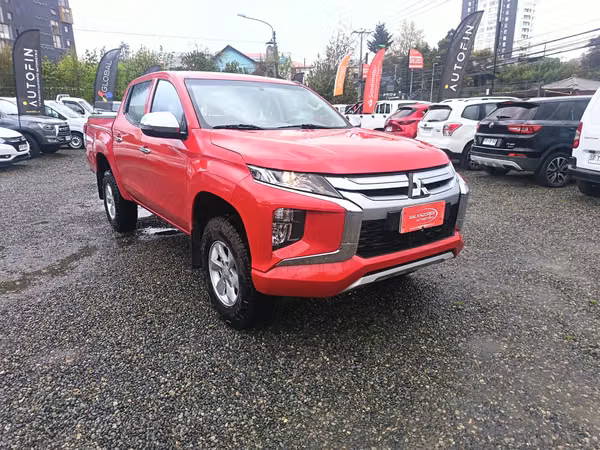 MITSUBISHI L200 KATANA CRT 2.4 4X4