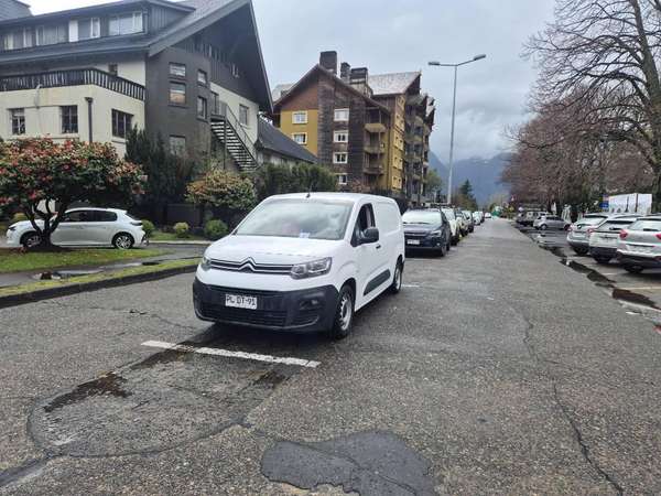 Citroen berlingo año 2021 L2 xl maxi