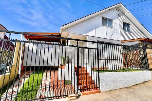 Venta casa pasaje 4d+ 2b