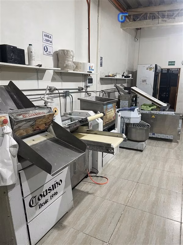 Pastelería - Panificadora. Patente Industrial en Franklin