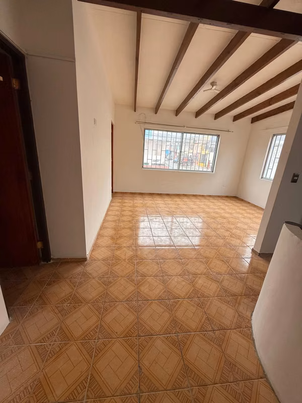 SE ARRIENDA MINI DEPARTAMENTO