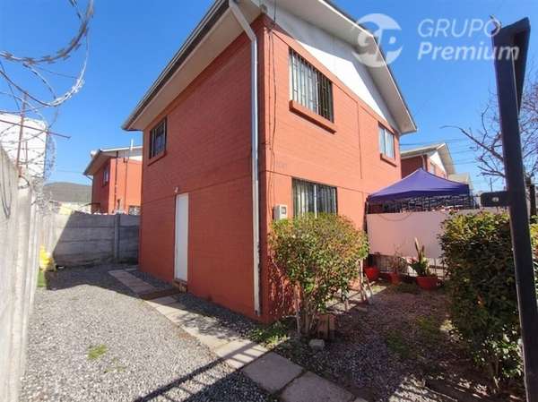 Casa en venta de 2 dorm. en Melipilla