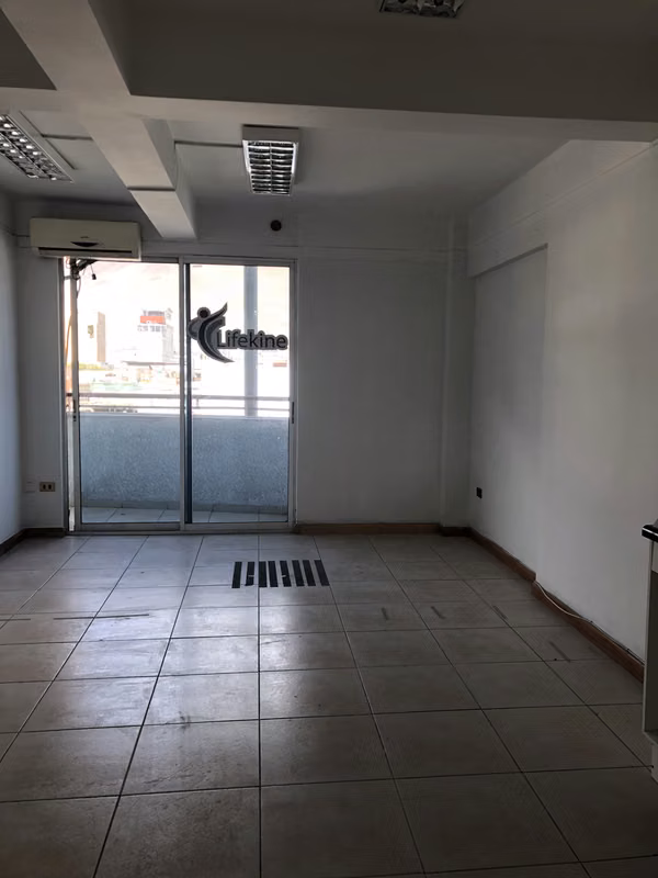 Se arrienda departamento en el centro de Iquique.