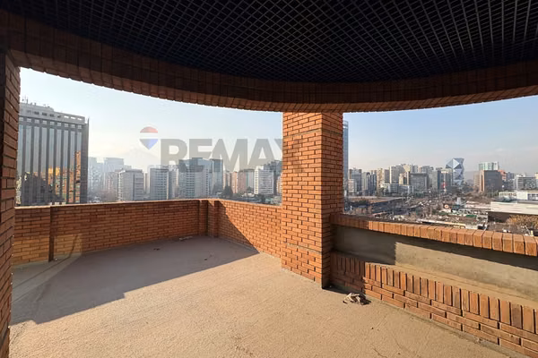 Arriendo oficina 360 m2 manquehue desde 85 uf