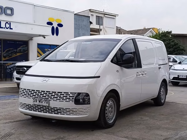 HYUNDAI STARIA 2023