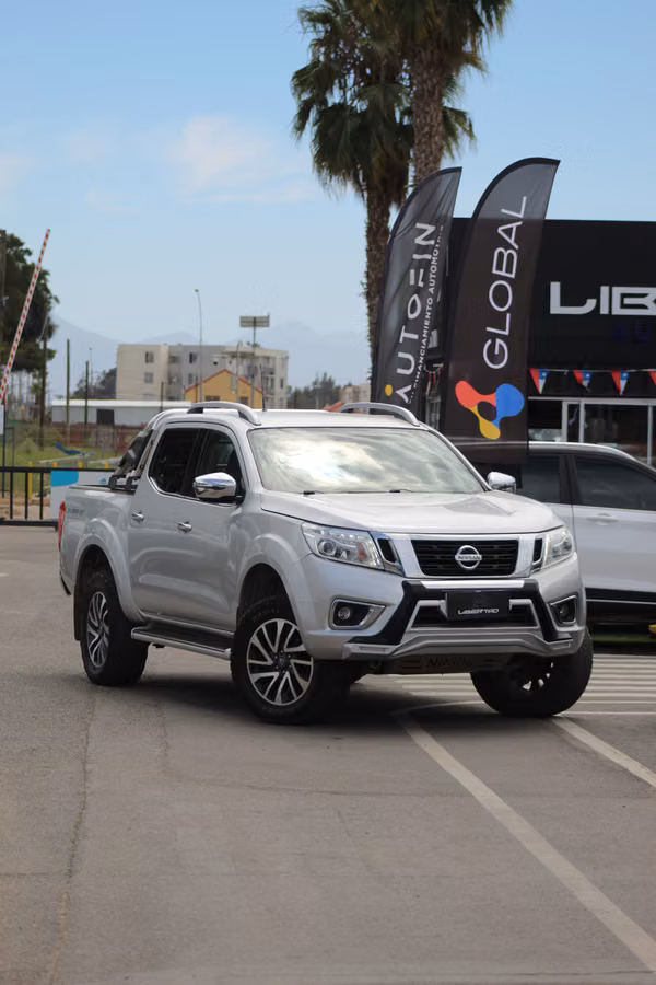 NISSAN NP300 LE DCAB 4X4 2.3 AT 2018