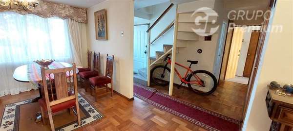 Casa en venta de 4 dorm. en San Pedro de la Paz