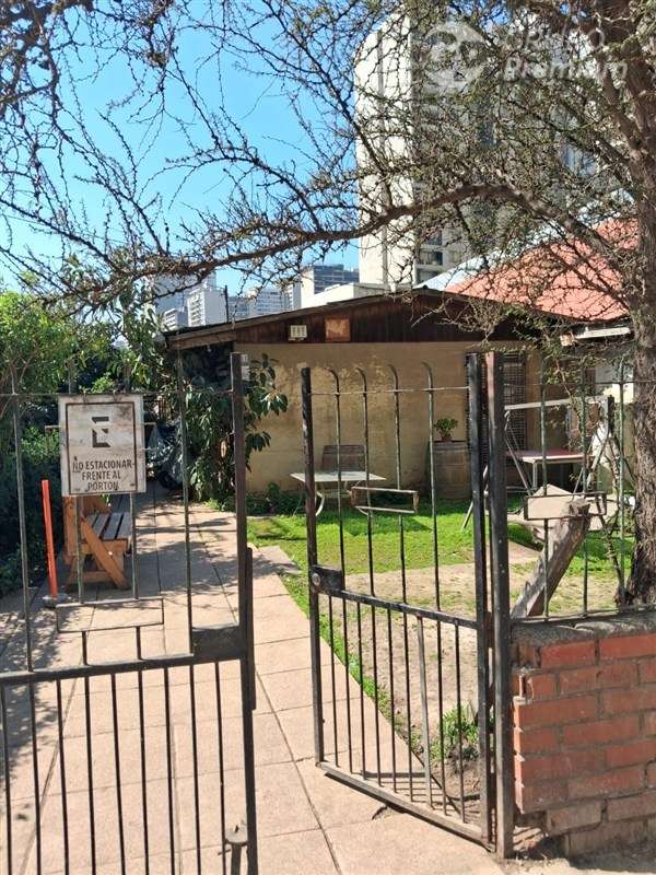 Casa Amplia 359 m2 venta de 3 dorm. en Estación Central