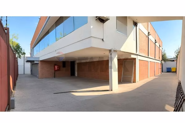 Arriendo comercial galpon bodegas oficina recoleta