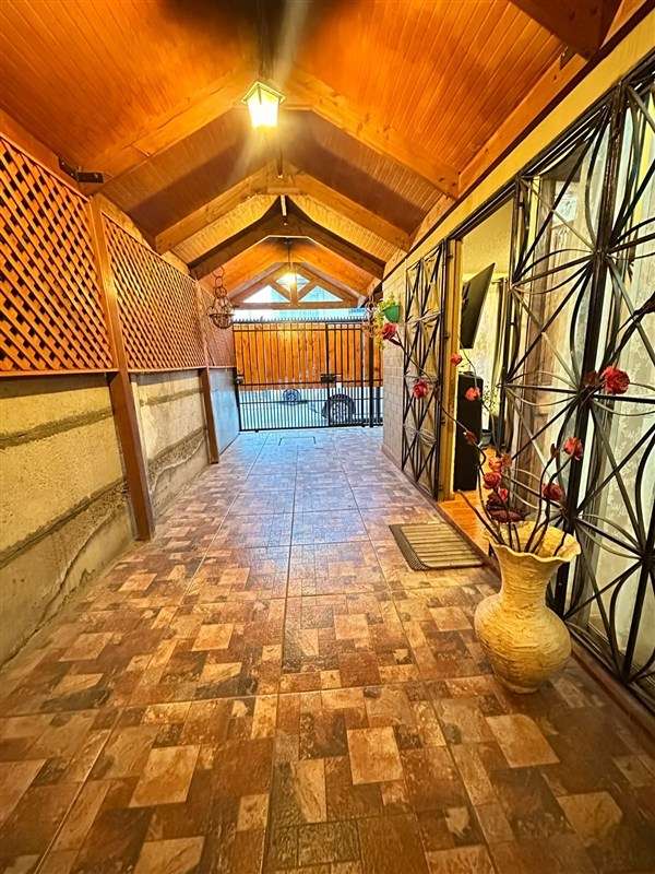 Vende casa en Quilicura- Psje Leo 2 D - 1 baño - 2 est - bog