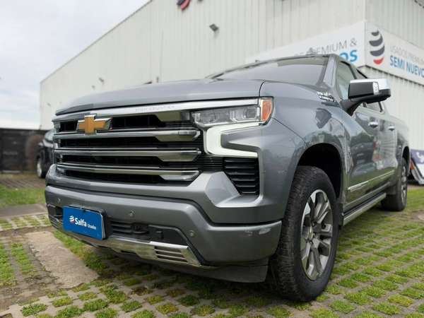 Chevrolet Silverado 3.0 HIGH COUNTRY 4X4 AT 4P	 2024