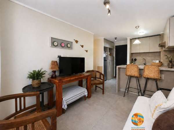 Departamento 46 m², 2D+1B, Piso 13. Metro Lo Vial
